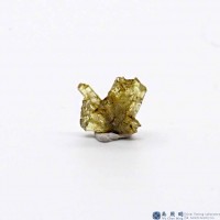 圖示-金綠寶石雙晶晶體(Chrysoberyl Twin)