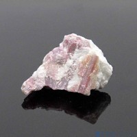 圖示-電氣石/碧璽原石(Tourmaline)