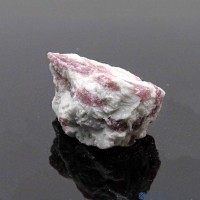 圖示-電氣石/碧璽原石(Tourmaline)